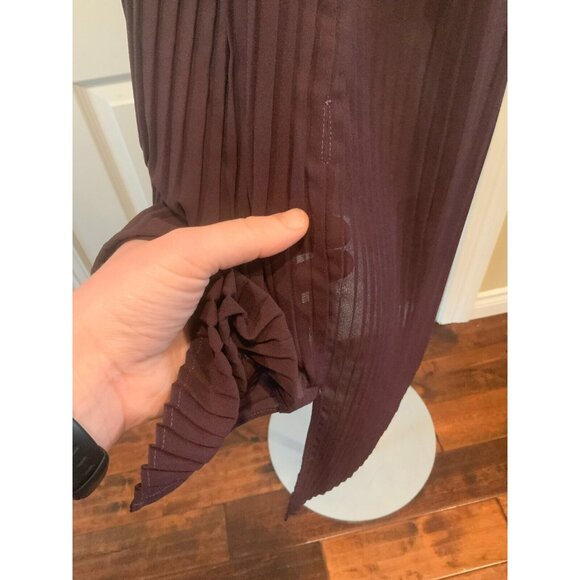 Max Mara Dark Purple Pleated Semi-Sheer Tank Top, Size 6 (US) - Picture 5 of 8